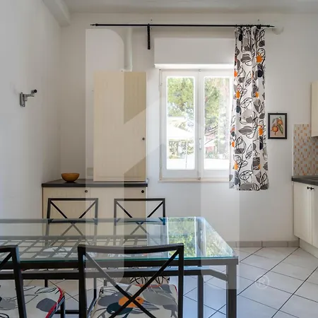 Homiday - Via Gramsci Azzurro * Pineto