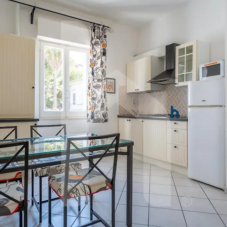 Apartment Homiday - Via Gramsci Azzurro *