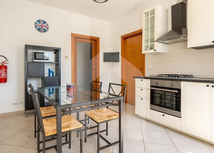 Homiday - Via Gramsci Azzurro * Pineto