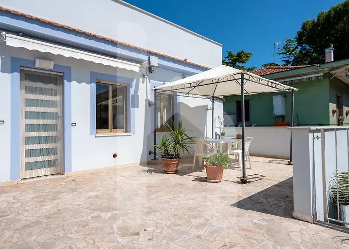 Apartment Homiday - Via Gramsci Azzurro Pineto