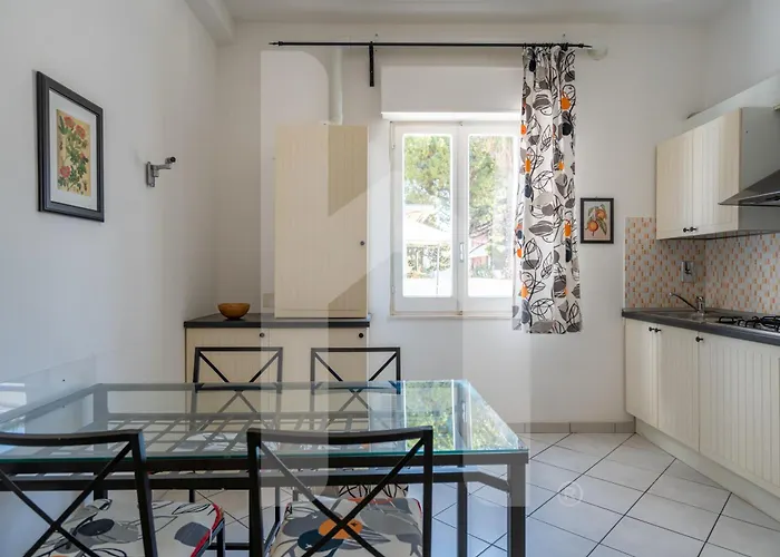 Homiday - Via Gramsci Azzurro * Pineto